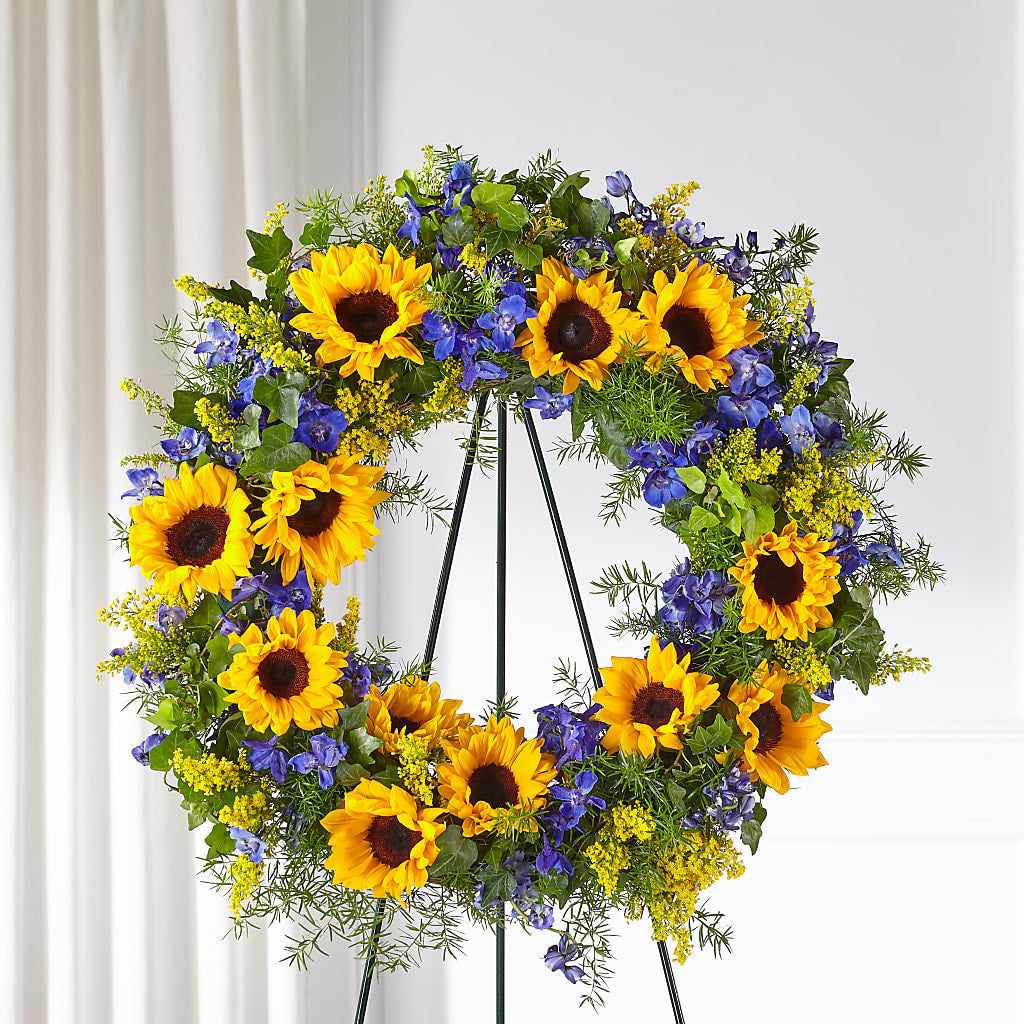 Bright Rays Wreath – Floral Insight, Houston TX