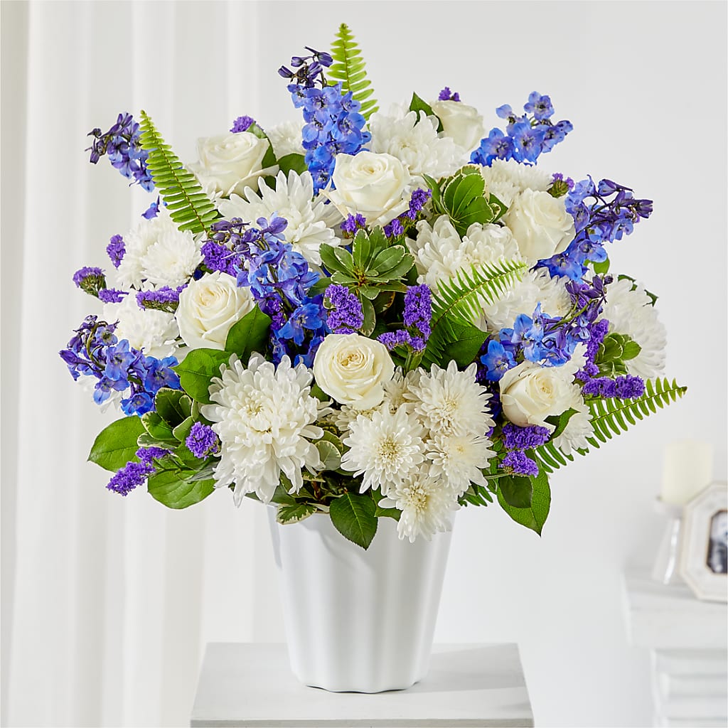 Hold Dear Tabletop Basket – Floral Insight, Houston TX