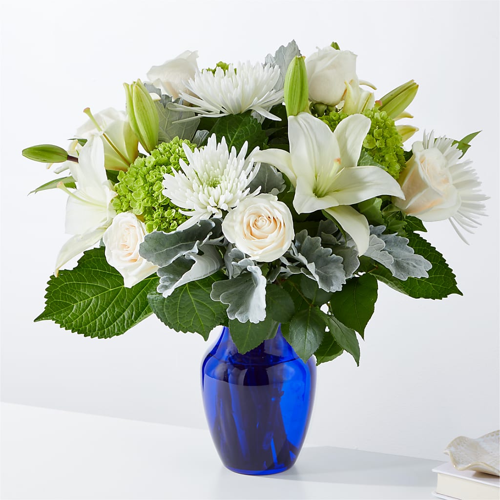 Snowy Dreams Bouquet – Floral Insight, Houston TX