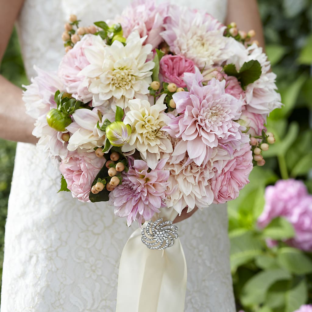 Heart's Promise Bouquet – Floral Insight, Houston TX