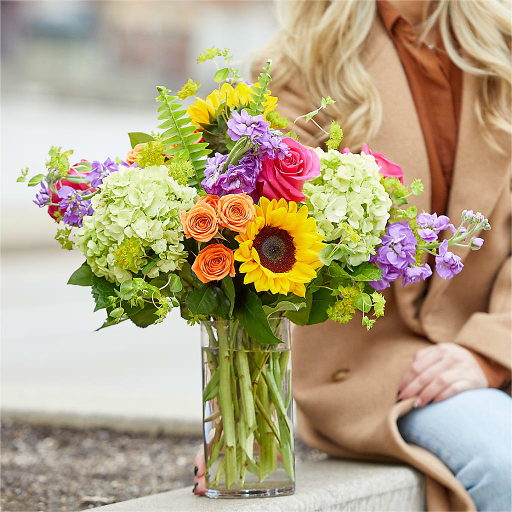 Vibrant Greetings Bouquet –  Floral Insight, Houston TX