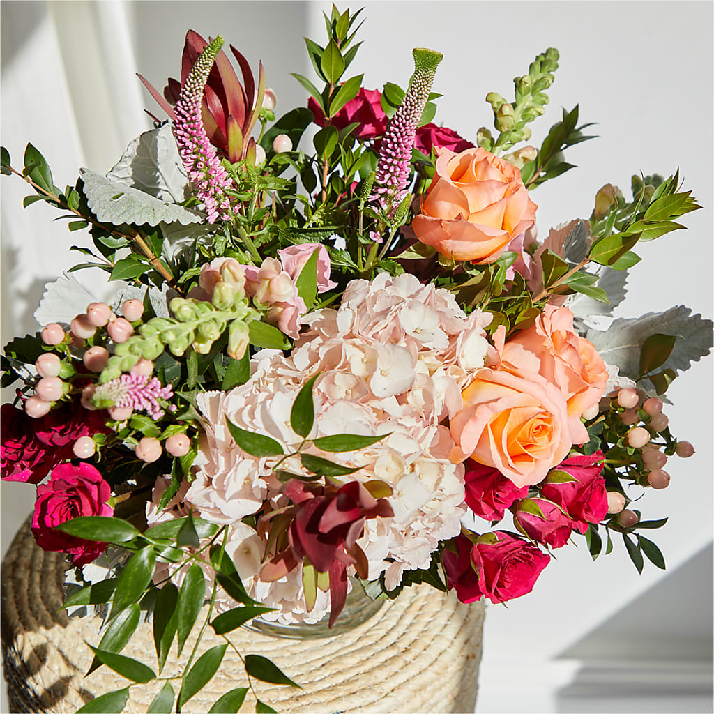Glitz & Glam Bouquet –  Floral Insight, Houston TX