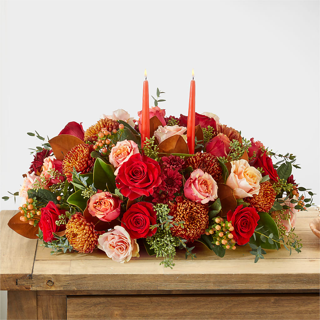 Gather Near Centerpiece –  Floral Insight, Houston TX